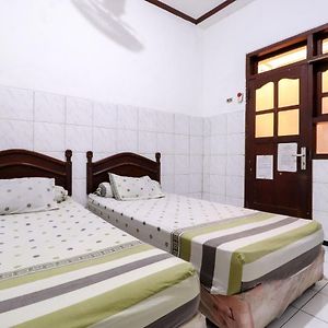 Economy Zimmer mit zwei Einzelbetten